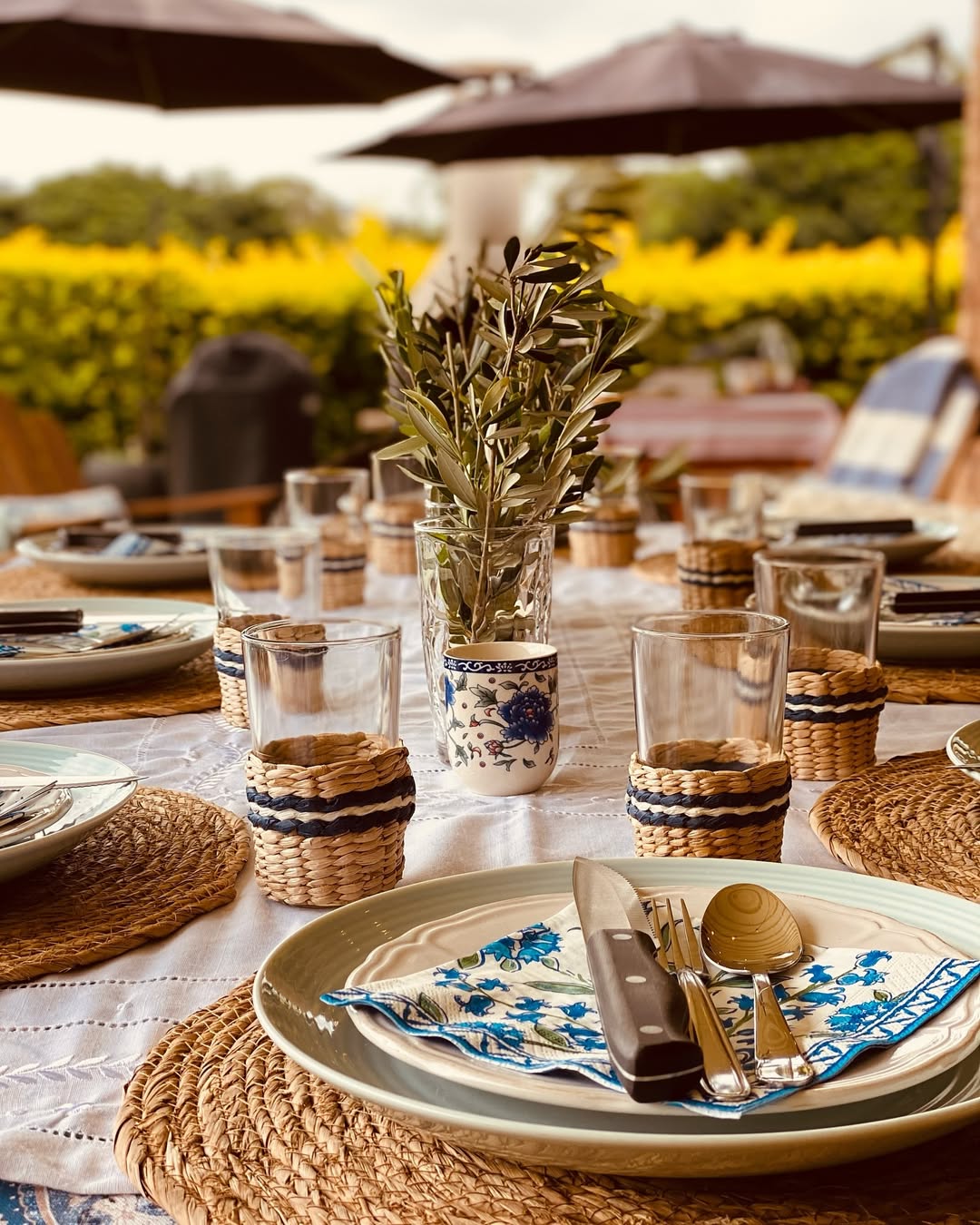 table setting by villa contessa