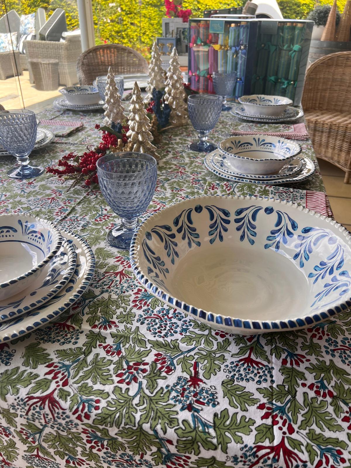 Holly by the Sea inspired Christmas Table Setup